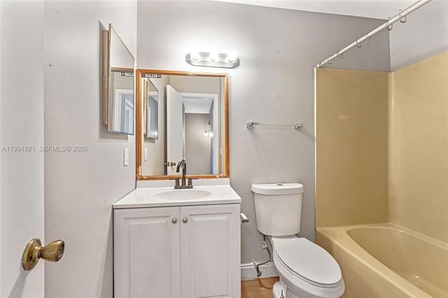 6557 SW 41st Ct 177, Davie, FL 33314