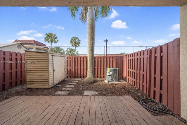 6557 SW 41st Ct 177, Davie, FL 33314