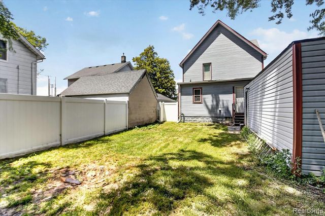 731 Union Street, Monroe, MI 48161