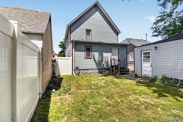 731 Union Street, Monroe, MI 48161