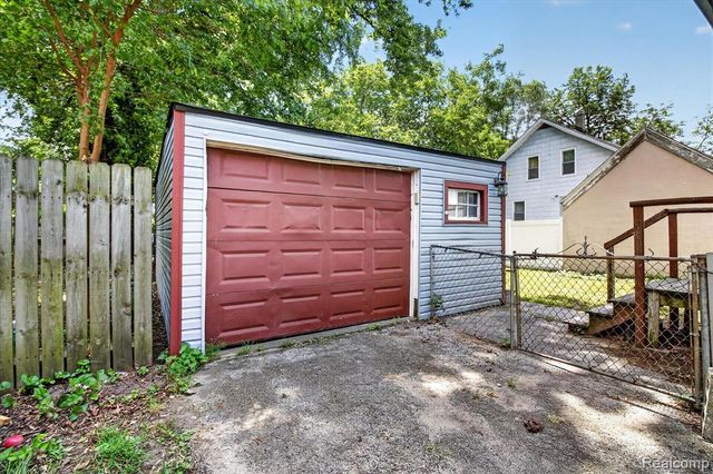 731 Union Street, Monroe, MI 48161
