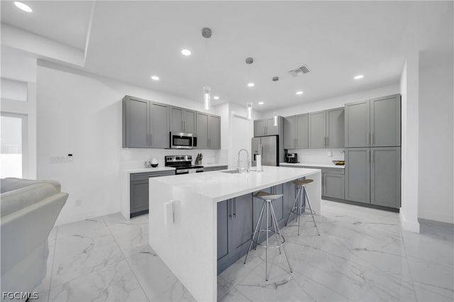 4151 NE 15th AVE, Cape Coral, FL 33909