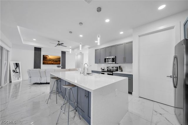 4151 NE 15th AVE, Cape Coral, FL 33909