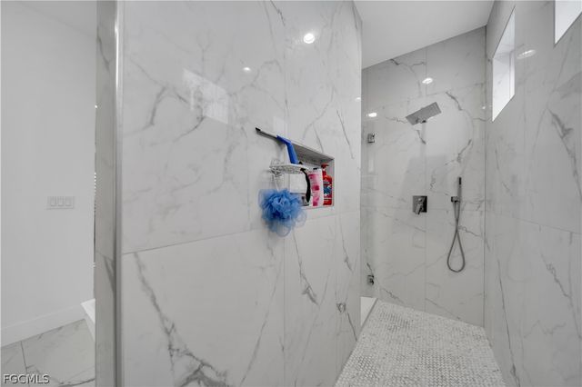 4151 NE 15th AVE, Cape Coral, FL 33909