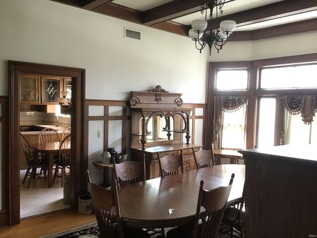 103 E Washington Street, Winamac, IN 46996