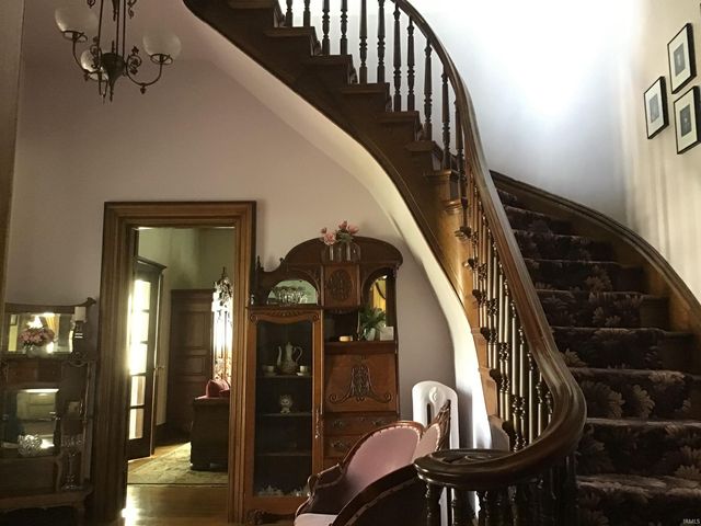 103 E Washington Street, Winamac, IN 46996