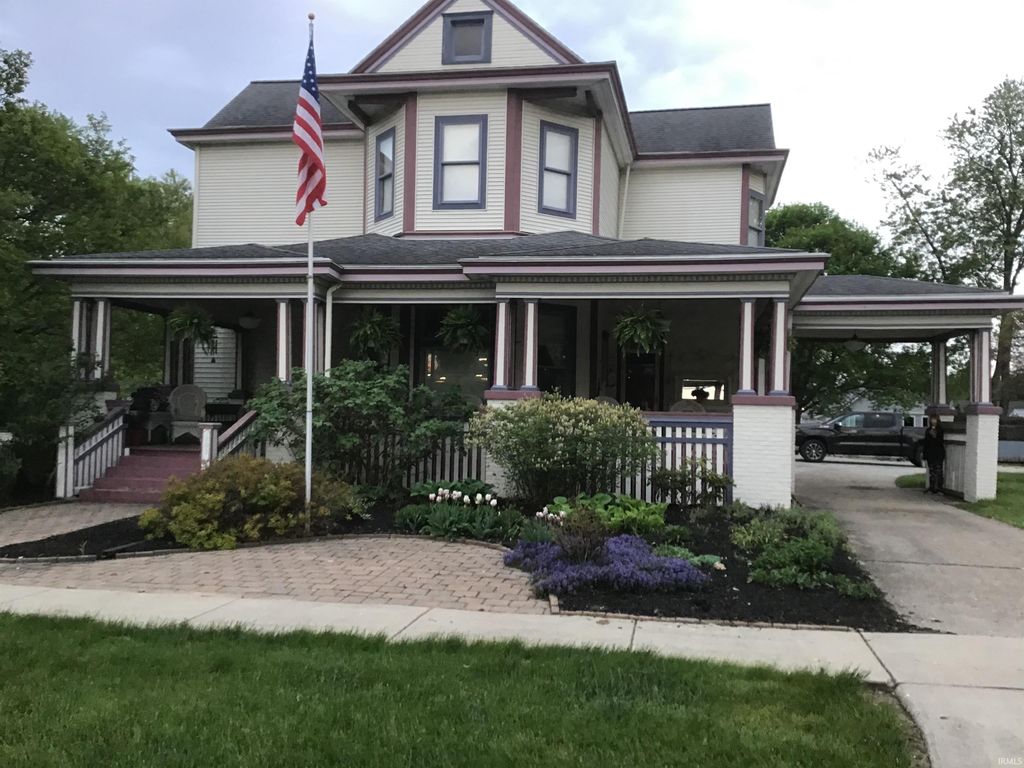 103 E Washington Street, Winamac, IN 46996