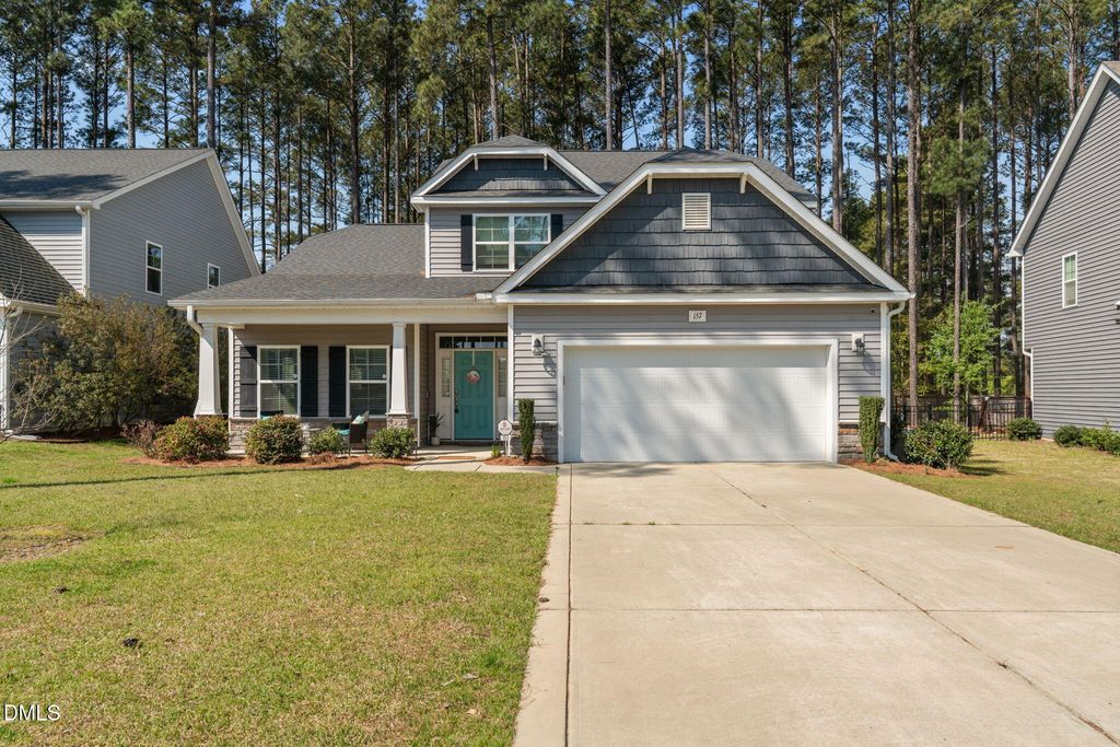 157 Timber Skip Drive, Spring Lake, NC 28390