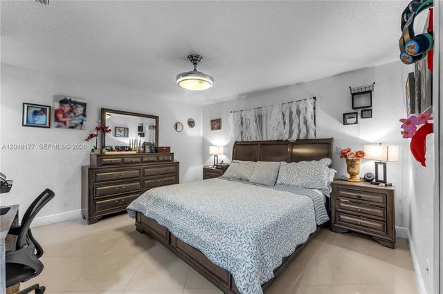 25808 SW 127th Ct Cir, Homestead, FL 33032