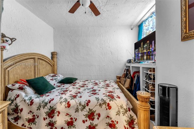 25808 SW 127th Ct Cir, Homestead, FL 33032
