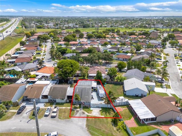 25808 SW 127th Ct Cir, Homestead, FL 33032