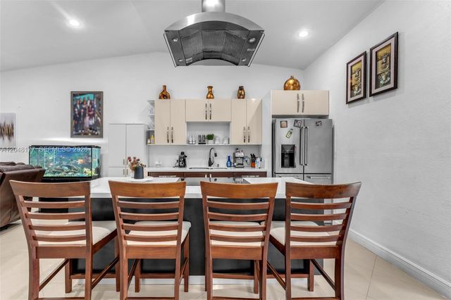 25808 SW 127th Ct Cir, Homestead, FL 33032