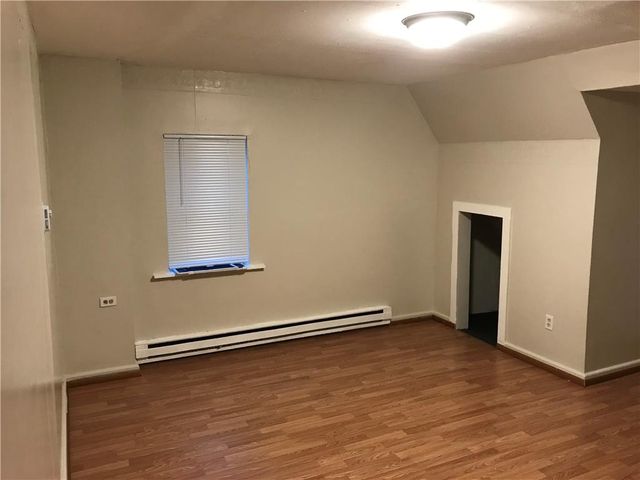 738 East 4th Street 3, Bethlehem City, PA 18015