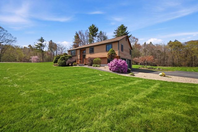 101 Harper Ridge Road, Hampstead, NH 03826