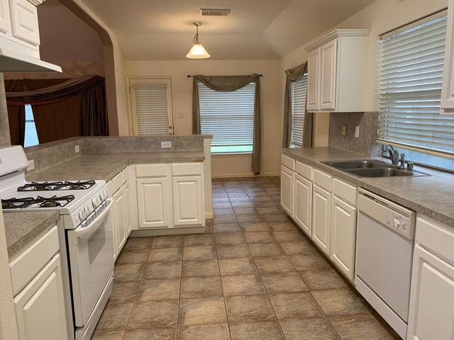 12918 Stratford Mill Lane, Sugar Land, TX 77498