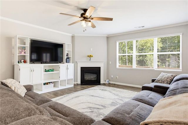 371 Highgrove Way, Dallas, GA 30157