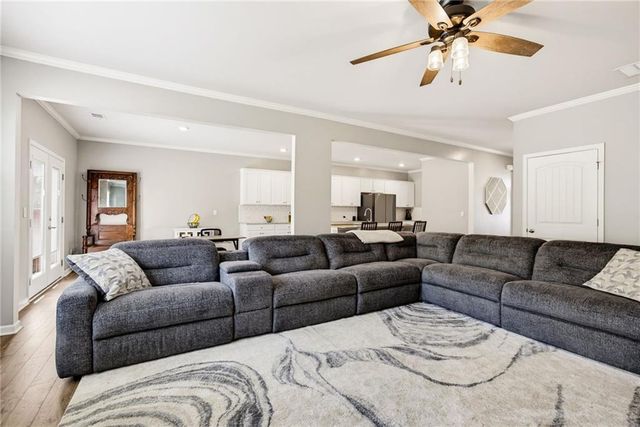 371 Highgrove Way, Dallas, GA 30157