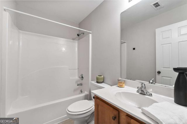 2100 Tidal Cove, Lawrenceville, GA 30043