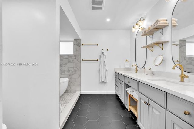 101 El Dorado Parkway, Plantation, FL 33317