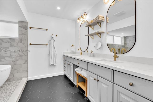 101 El Dorado Parkway, Plantation, FL 33317