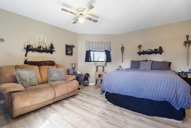 585 Evergreen Lane, Saginaw, MI 48604