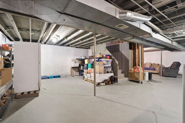 585 Evergreen Lane, Saginaw, MI 48604