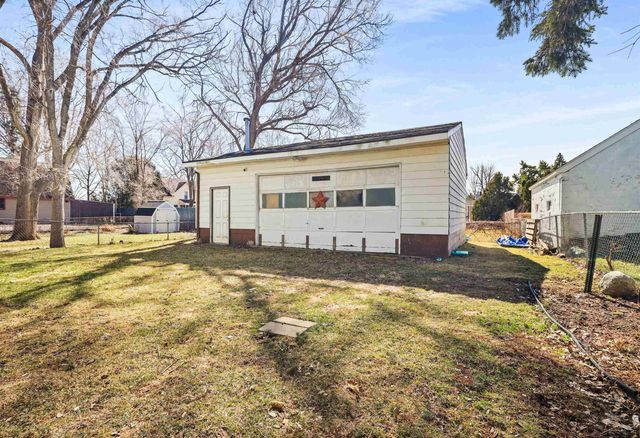 585 Evergreen Lane, Saginaw, MI 48604