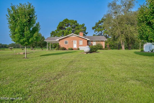 2281 S Old Carriage Road, Rocky Mount, NC 27803