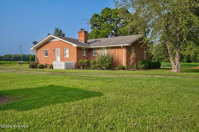 2281 S Old Carriage Road, Rocky Mount, NC 27803
