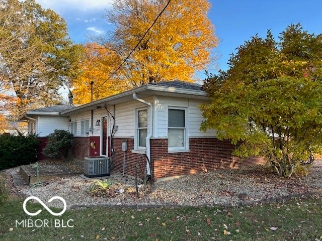 5012 E County Road 400 South, Greencastle, IN 46135