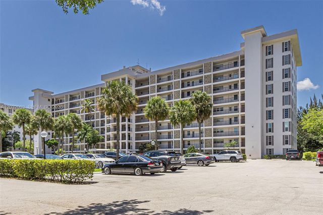3150 N Palm Aire Drive 705, Pompano Beach, FL 33069