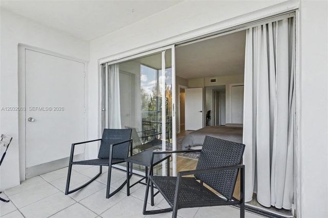 3150 N Palm Aire Drive 705, Pompano Beach, FL 33069