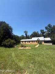 1184 Poplar Springs Road, Hazlehurst, MS 39083