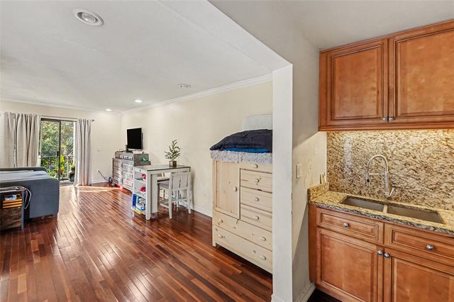 2625 STATE ROAD 590 824, Clearwater, FL 33759