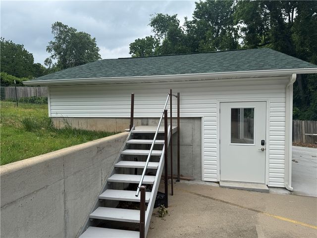 523 W Stephenson Avenue, Harrison, AR 72601