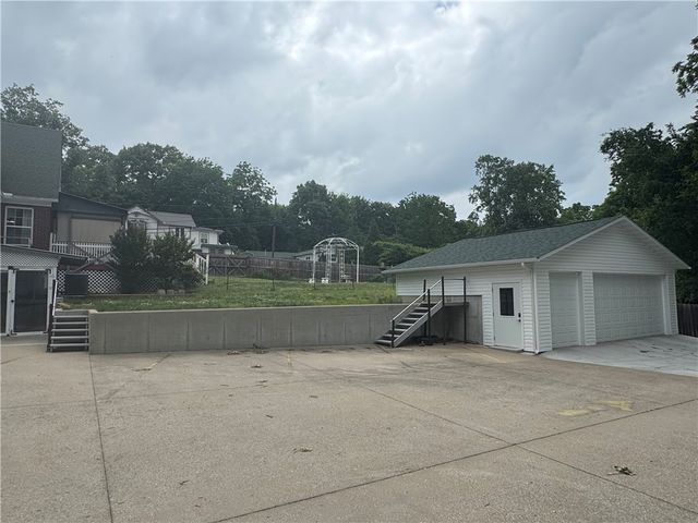 523 W Stephenson Avenue, Harrison, AR 72601