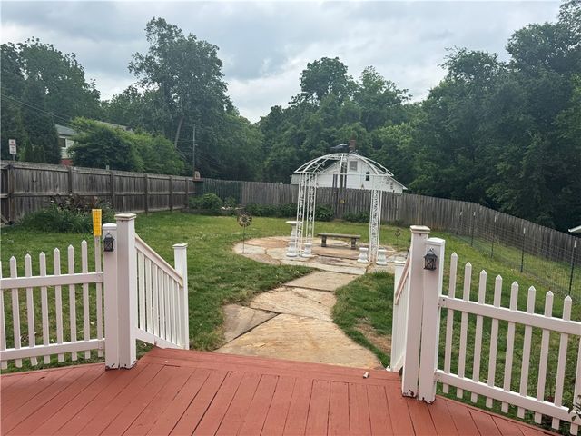 523 W Stephenson Avenue, Harrison, AR 72601