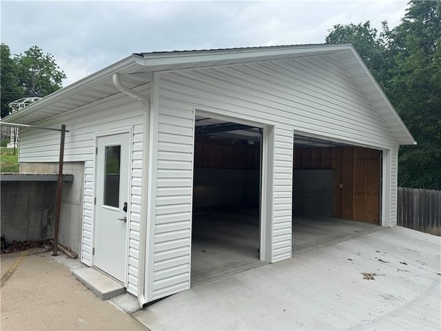 523 W Stephenson Avenue, Harrison, AR 72601