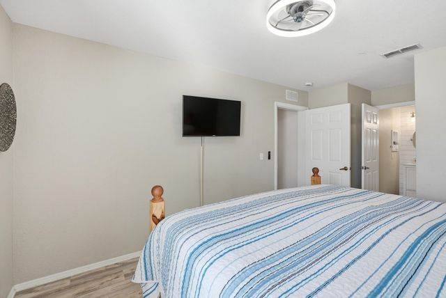 601 Cape Cod Drive NA, Panama City Beach, FL 32407