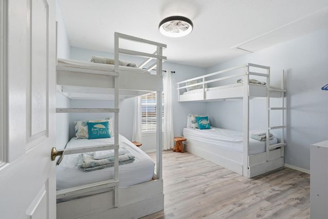 601 Cape Cod Drive NA, Panama City Beach, FL 32407