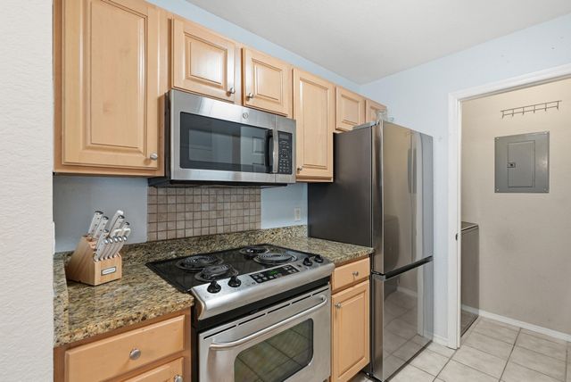 601 Cape Cod Drive NA, Panama City Beach, FL 32407