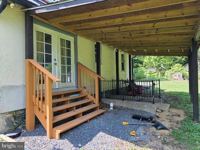 7134 DOGWOOD RD, Windsor Mill, MD 21244