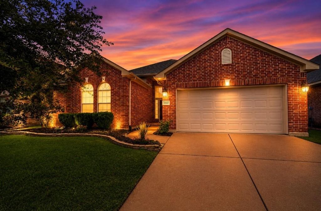 21610 Avalon Queen Drive, Spring, TX 77379