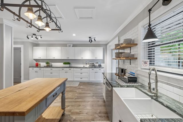7330 S Harpeth Rd, Franklin, TN 37064