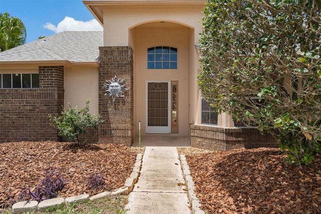 137 MADRONA DRIVE, Eustis, FL 32726