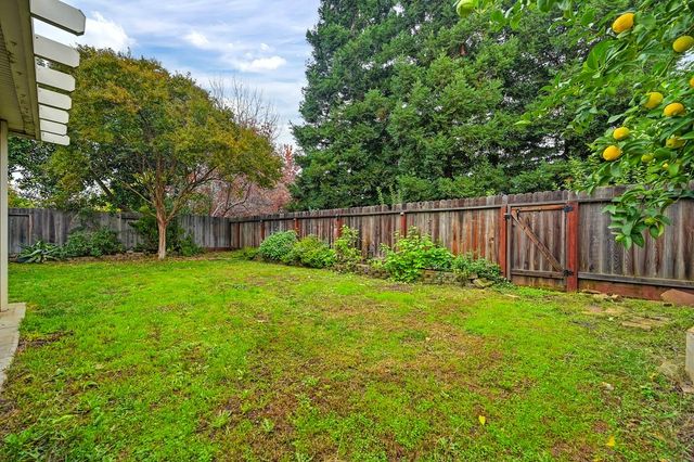 4313 Narraganset Way, Mather, CA 95655