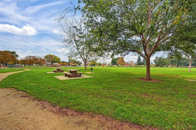 4313 Narraganset Way, Mather, CA 95655