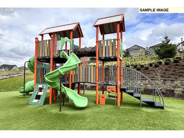 16687 Sw NOOSA Ct, Portland, OR 97224