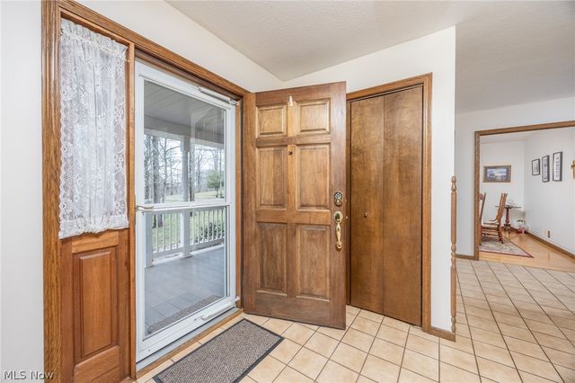 81 James Road, Fleming, OH 45729