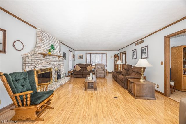 81 James Road, Fleming, OH 45729